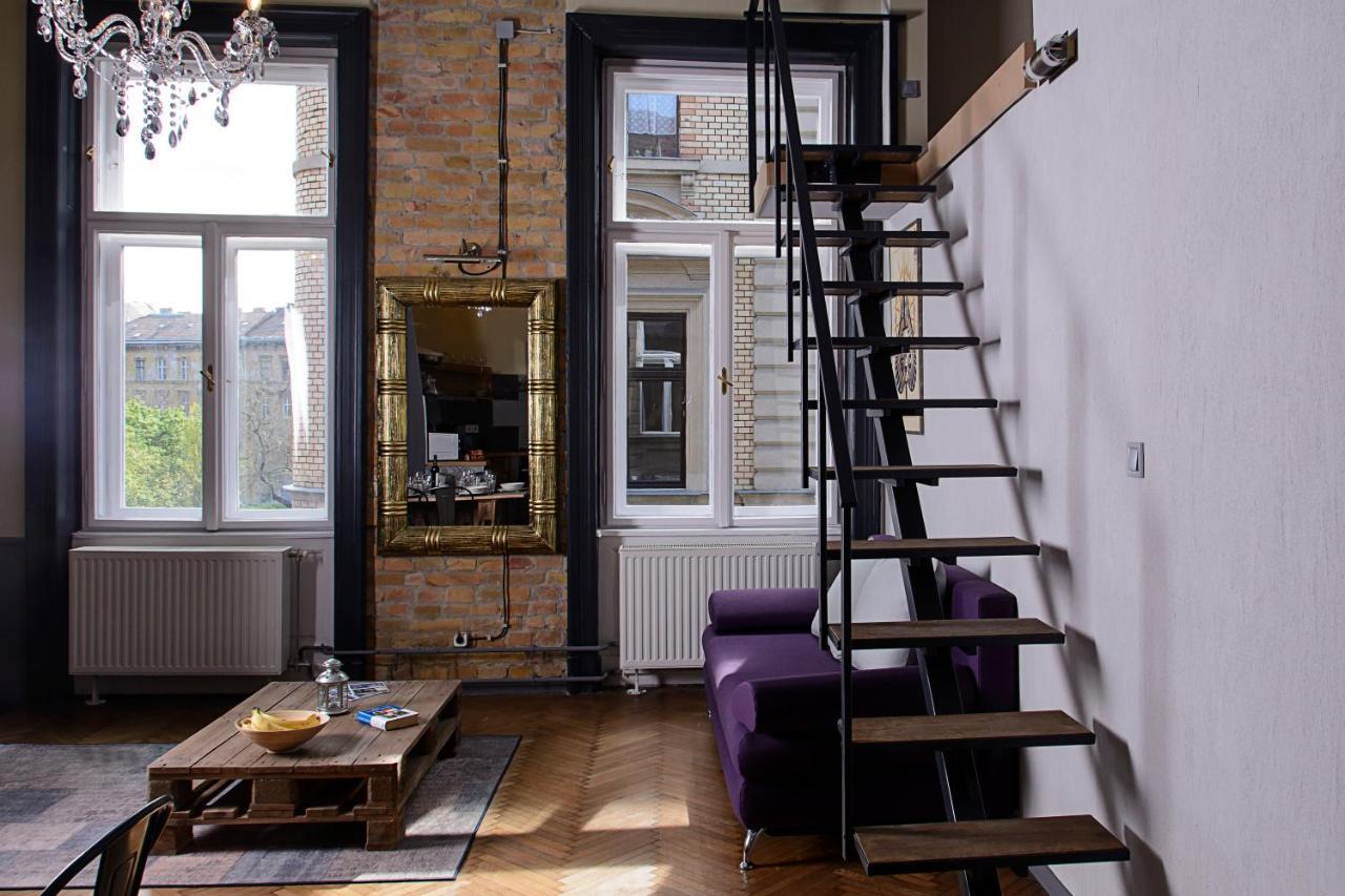 W-Tree Loft Style Apartment Budapest Exterior photo